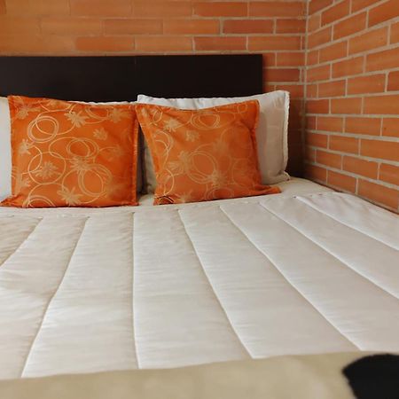 Hotel Bogota Astral Екстер'єр фото